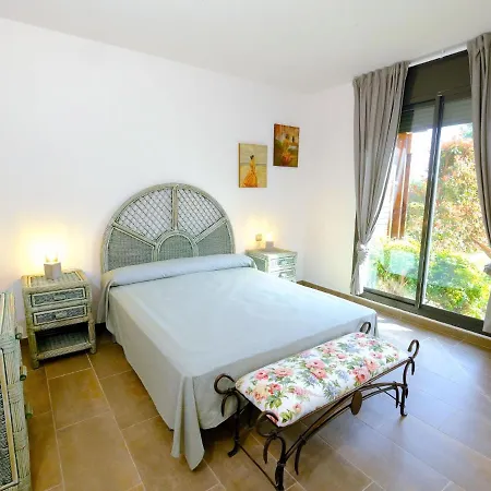 Apartment Rabassades By Interhome
